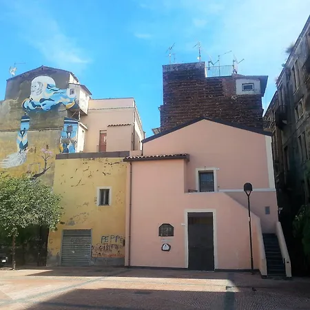 Cozy And Quiet In The Old Town Holiday home Catania