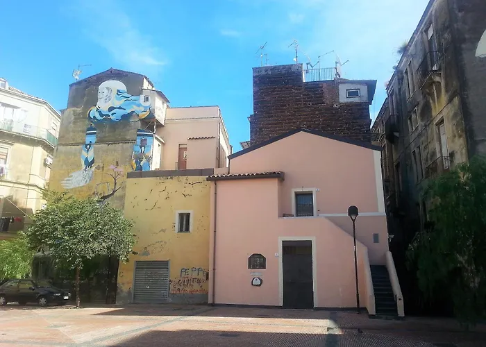 Cozy And Quiet In The Old Town Casa vacanze Catania